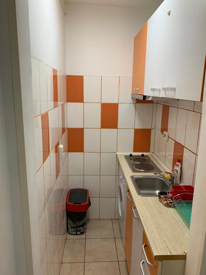Apartment Darvys กาลาจิ ภายนอก รูปภาพ